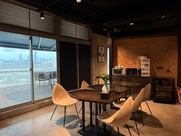 The pantry, with a terrace and Taipei 101 outside the window